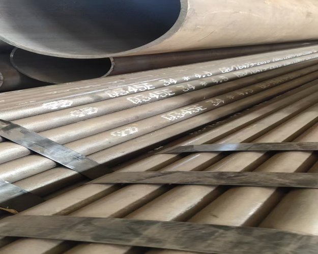 6479化肥設(shè)備專用無縫鋼管